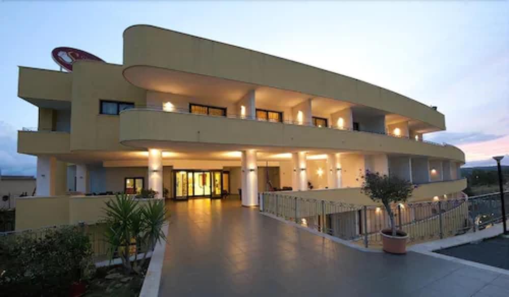 Grand Sofia 4*